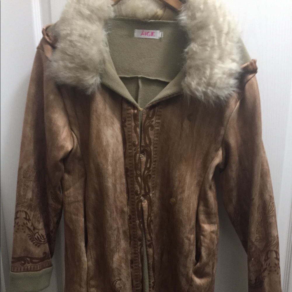 Women’s Coat